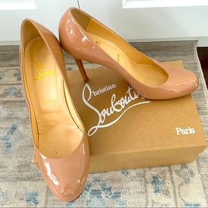 Christian Louboutin nude heels 40.5